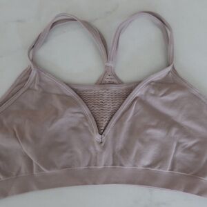 GAP Sports Bra in Taupe